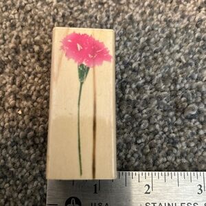 Hero Arts Real Carnation Flower Wood Rubber Stamp D2976 preowned
